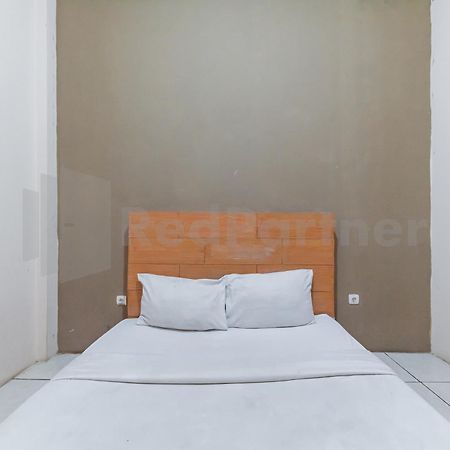 Wisma Alamanda Near Terminal Cicaheum Redpartner Bandung Ngoại thất bức ảnh