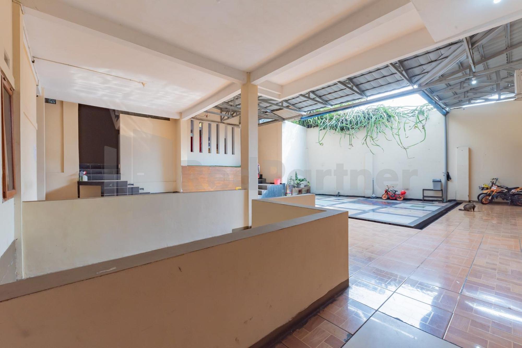 Wisma Alamanda Near Terminal Cicaheum Redpartner Bandung Ngoại thất bức ảnh