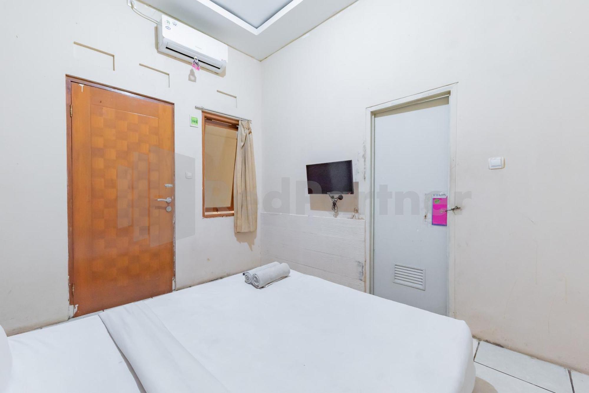 Wisma Alamanda Near Terminal Cicaheum Redpartner Bandung Ngoại thất bức ảnh
