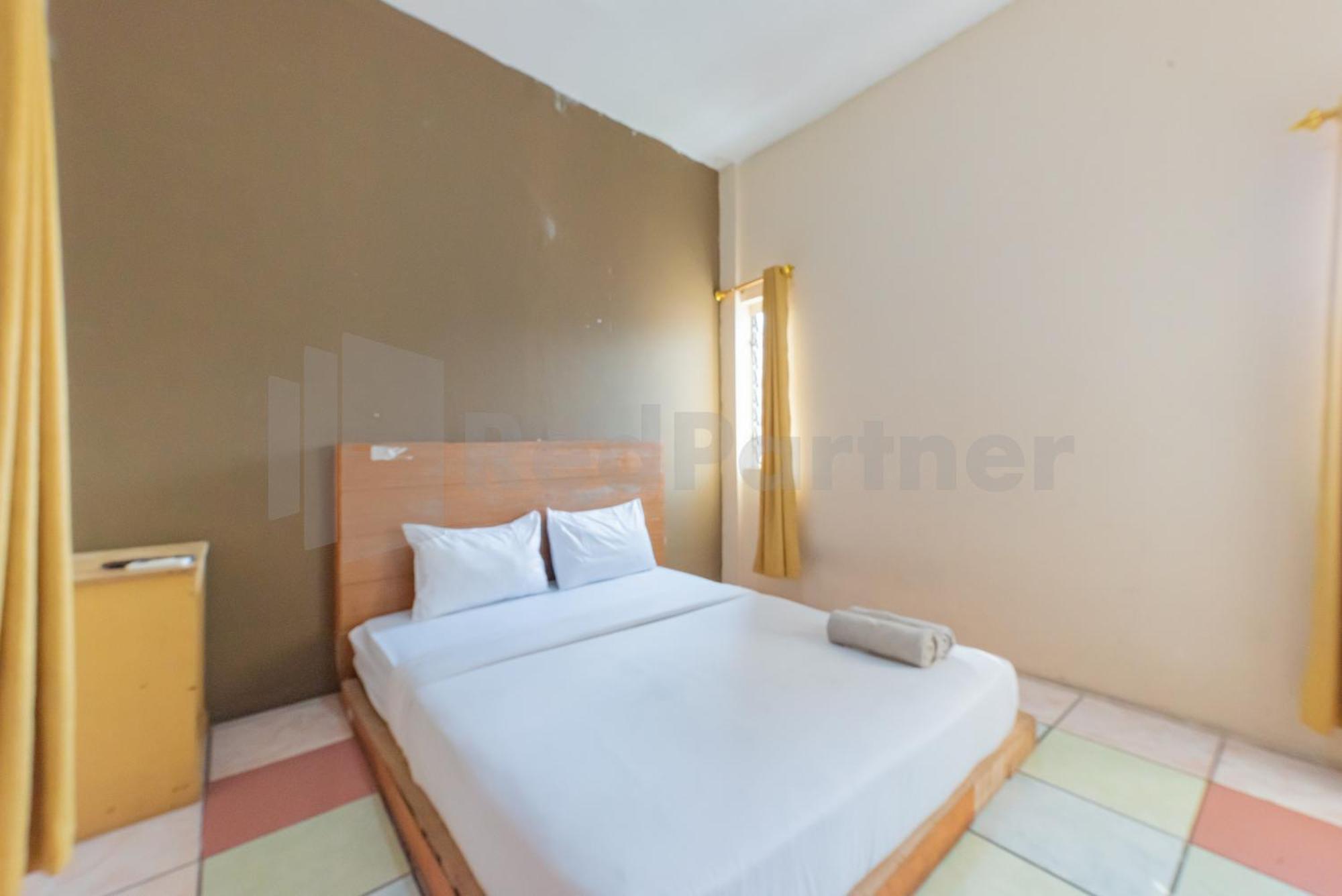 Wisma Alamanda Near Terminal Cicaheum Redpartner Bandung Ngoại thất bức ảnh